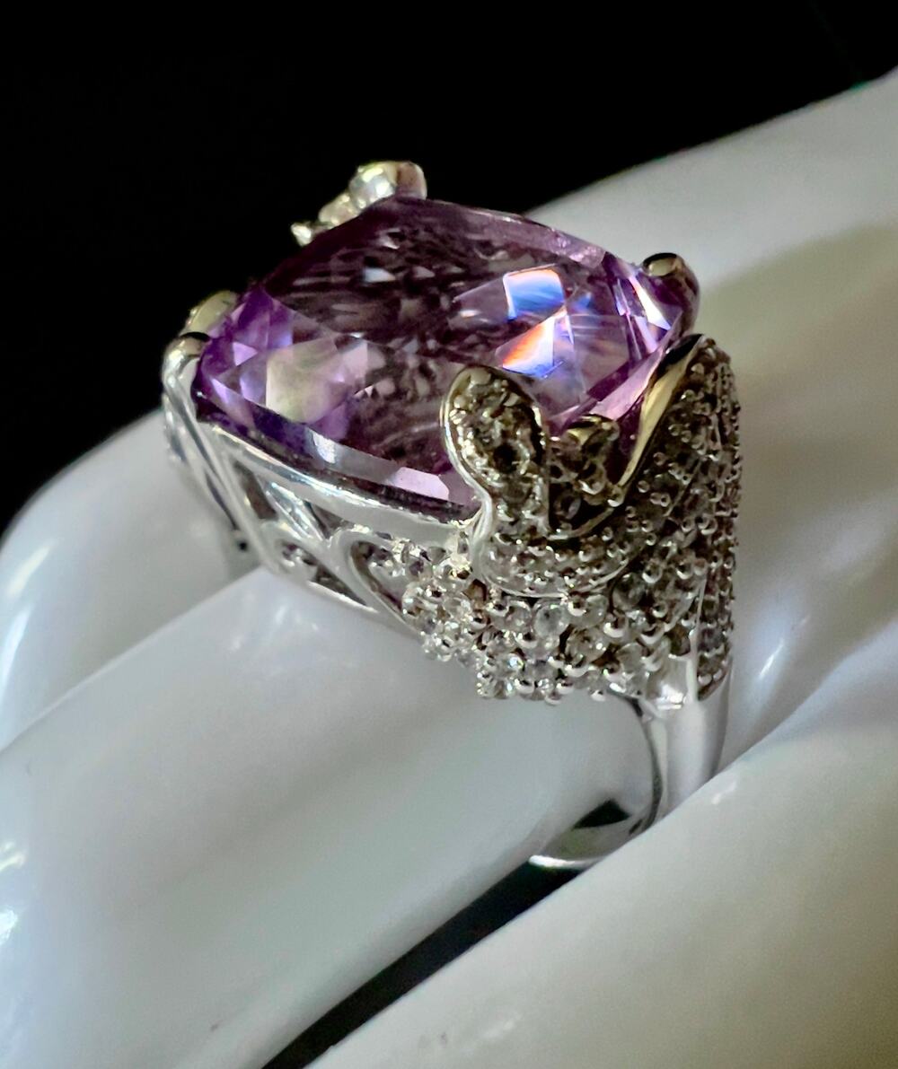 Rose de France Amethyst Sterling silver Statement Ring